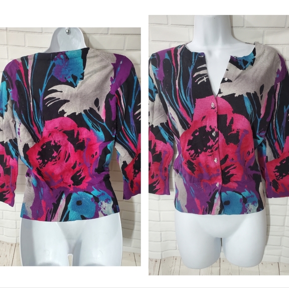 Express Design Studio Abstract Pink, Purple, Blue, Black Quarter Sleeve Sweater - Picture 1 of 7